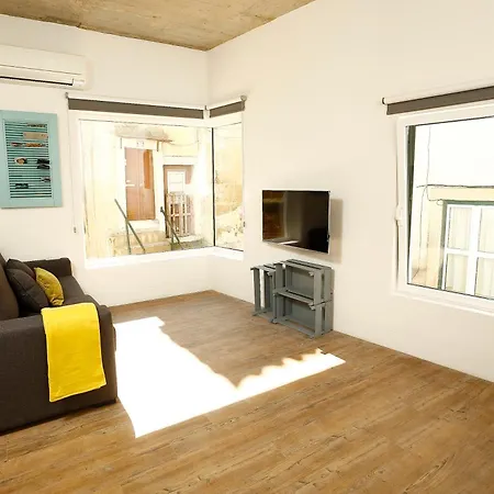 New Downtown Apartament Lizbona